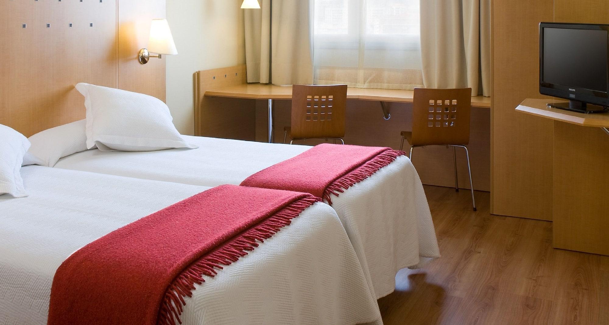 Holiday Inn Express Logrono Rioja By Ihg Ngoại thất bức ảnh