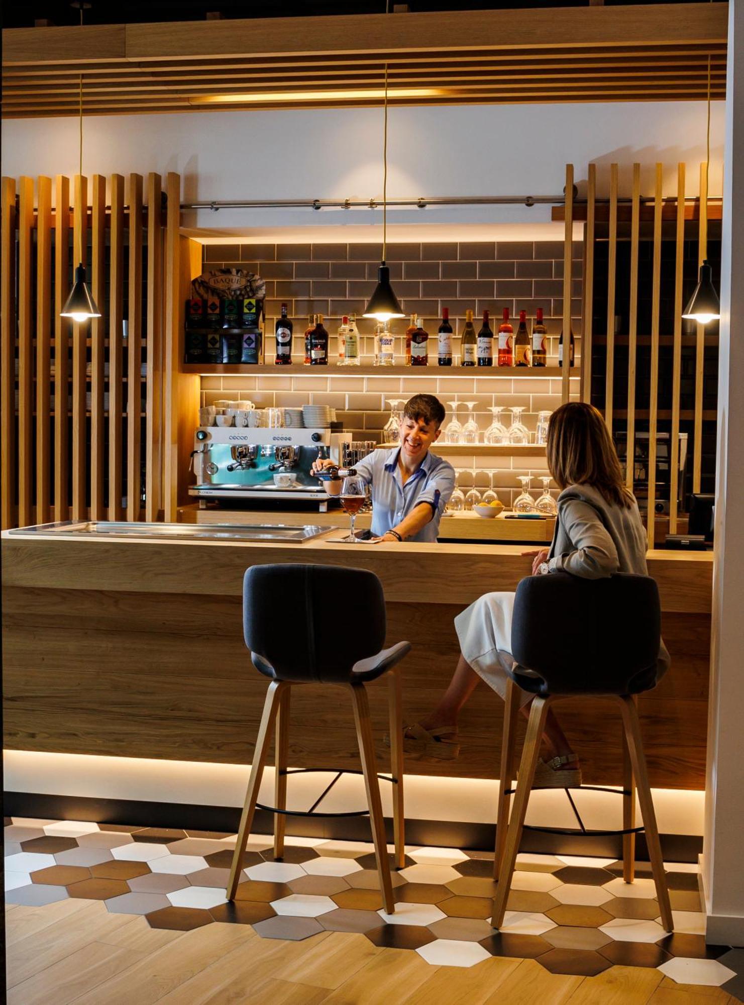 Holiday Inn Express Logrono Rioja By Ihg Ngoại thất bức ảnh