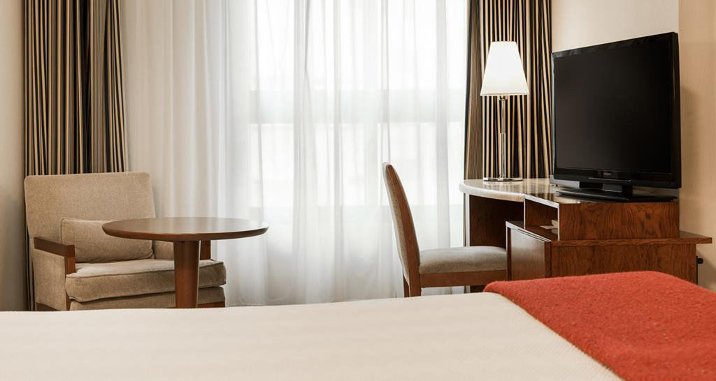 Holiday Inn Express Logrono Rioja By Ihg Ngoại thất bức ảnh