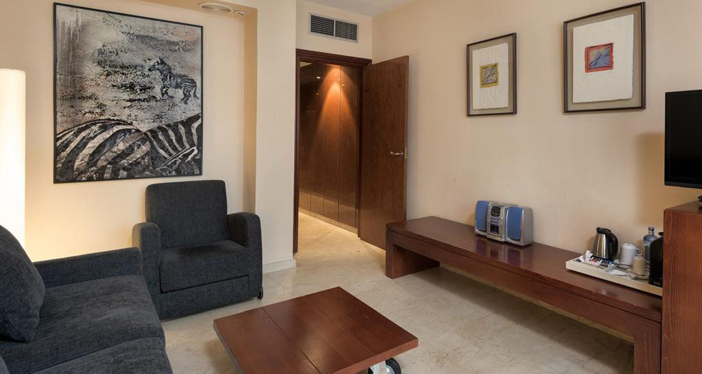 Holiday Inn Express Logrono Rioja By Ihg Ngoại thất bức ảnh